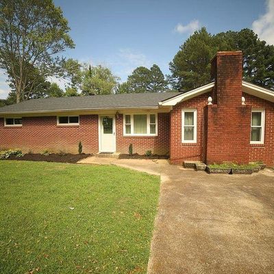 636 Galbraith Ave, Henderson, TN 38340