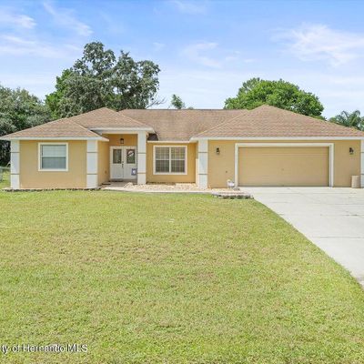 6376 Hazelwood Rd, Spring Hill, FL 34608