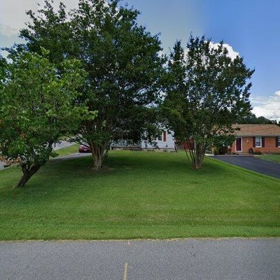 652 Goodwin Ave, Salem, VA 24153