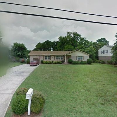 652 Kings Grant Rd, Virginia Beach, VA 23452