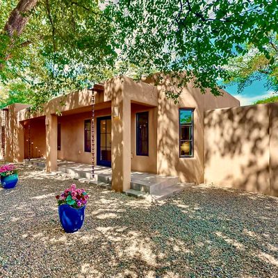 662 1/2 Canyon Rd, Santa Fe, NM 87501