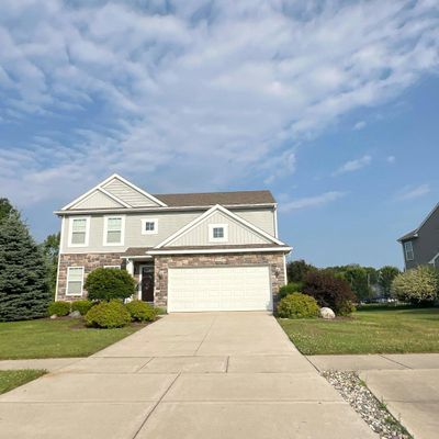 662 Autumn Valley Dr, Ortonville, MI 48462