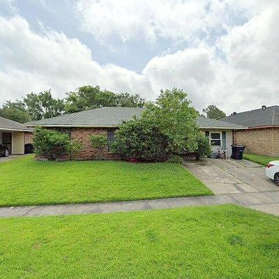 6644 Oak Glen Dr, Baton Rouge, LA 70812