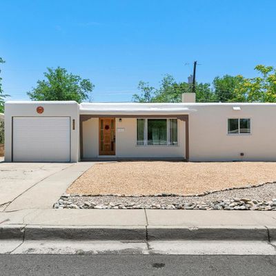 8038 Princess Jeanne Ave Ne, Albuquerque, NM 87110