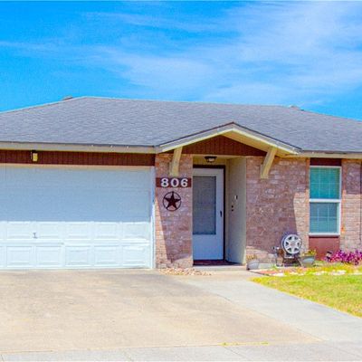 806 Saint Columban Pl, Corpus Christi, TX 78418