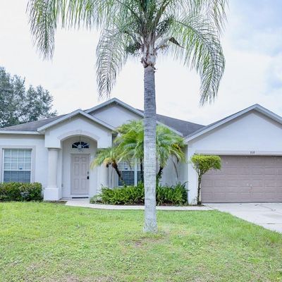 818 Carrousel Ln, Kissimmee, FL 34759