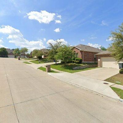 8206 Clarkview Dr, Dallas, TX 75236