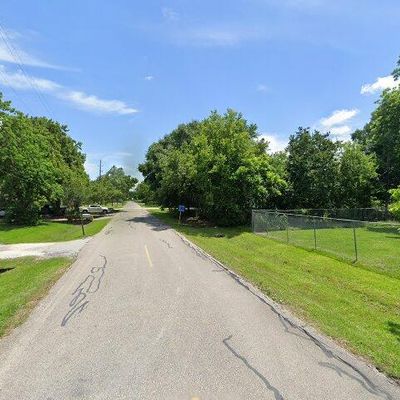 831 Sugar Maple Forest St, Crosby, TX 77532