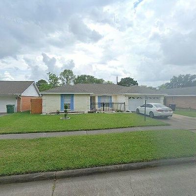 8319 Leader St, Houston, TX 77036