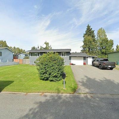 841 W 73 Rd Ave, Anchorage, AK 99518