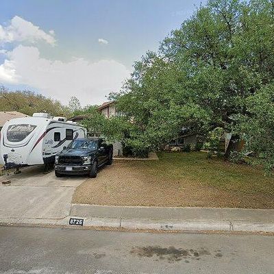 8726 Woods End St, San Antonio, TX 78240