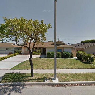 8802 Neath St, Ventura, CA 93004