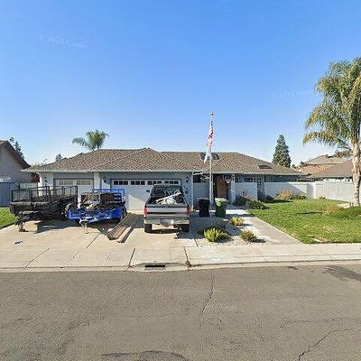 743 Hawes Ln, Ripon, CA 95366