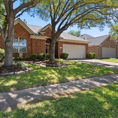 7514 Broken Oak Ln, Sugar Land, TX 77479