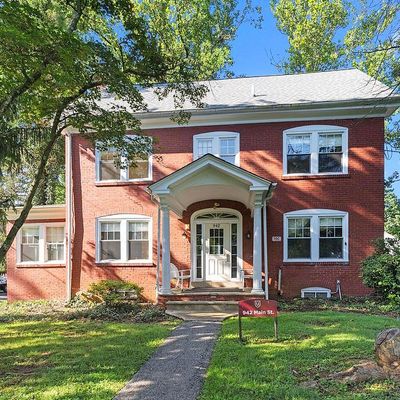 942 E Main St, Collegeville, PA 19426