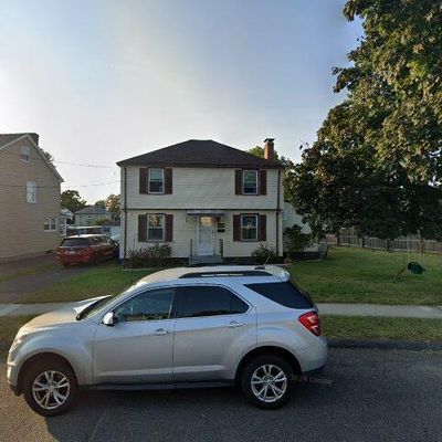 96 Frisbie St, Middletown, CT 06457