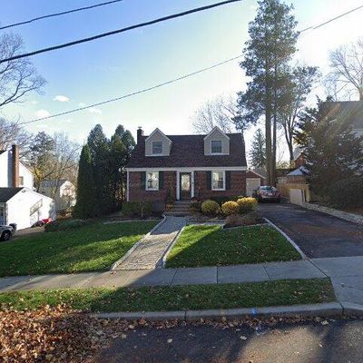 96 Waldwick Ave, Waldwick, NJ 07463