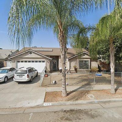 967 La Dawna St, Tulare, CA 93274