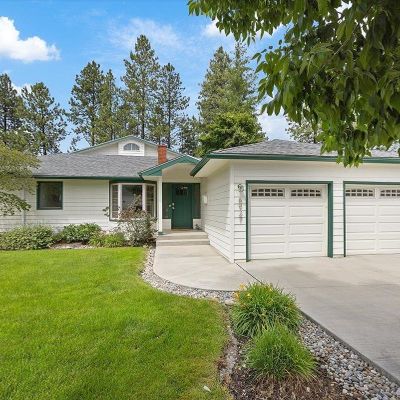 8927 E South Riverway Ave, Spokane, WA 99212