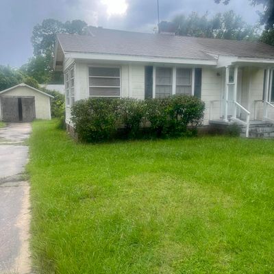 8944 1 St Ave, Jacksonville, FL 32208