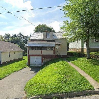 912 Vogan St, New Castle, PA 16101