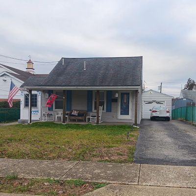 914 Anderson Ave, Marcus Hook, PA 19061