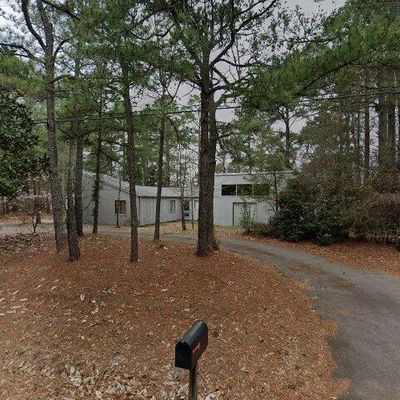 916 Rays Bridge Rd, Whispering Pines, NC 28327