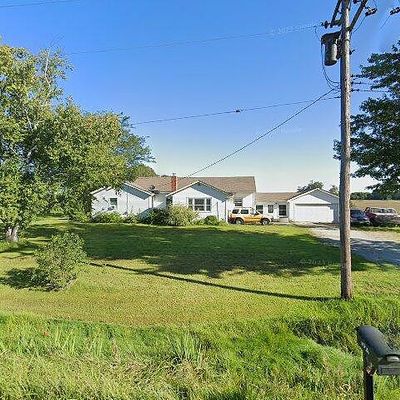 9230 Smiths Creek Rd, Wales, MI 48027