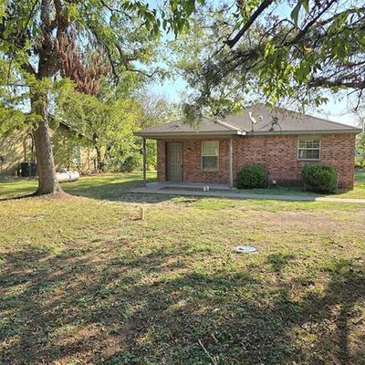 1013 S Catherine St, Terrell, TX 75160