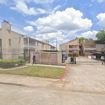 10203 Forum Park Dr # 235235, Houston, TX 77036