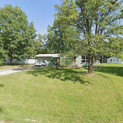 103 Hickory Dr, Columbus Junction, IA 52738