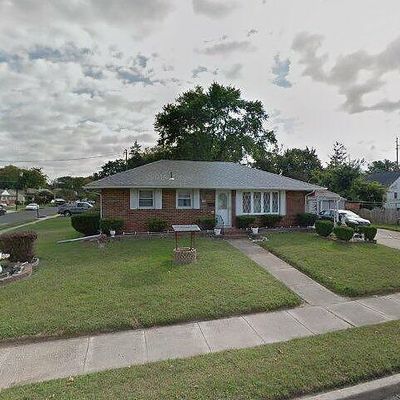 105 Wilson Rd, Magnolia, NJ 08049