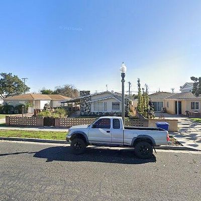 10752 Oak St, Los Alamitos, CA 90720