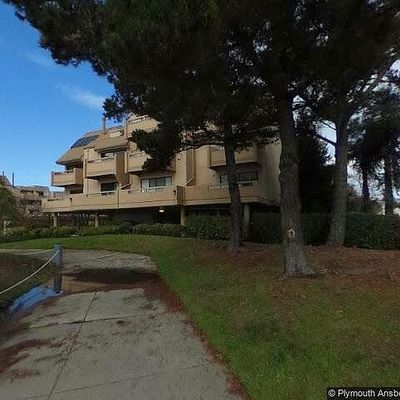 1 Embarcadero W #160, Oakland, CA 94607