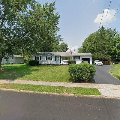 119 Meadowbrook Dr, Hillsborough, NJ 08844