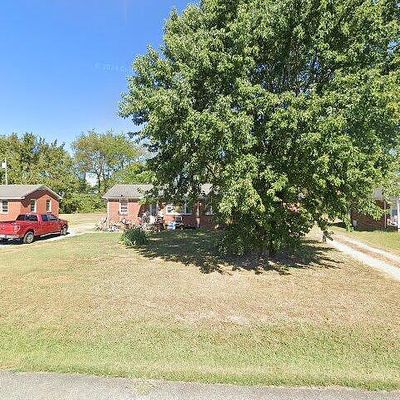 119 Tandy Dr, Clarksville, TN 37042