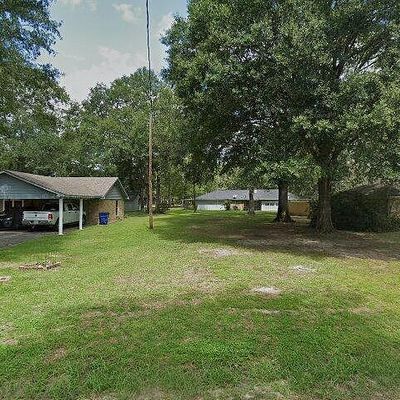 120 County Road 774, Buna, TX 77612