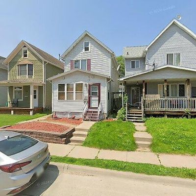 1223 Lincoln Ave, Dubuque, IA 52001