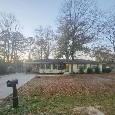 109 Bailey Ave, Quitman, MS 39355