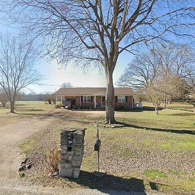 109 Ellis Rd, Milledgeville, TN 38359