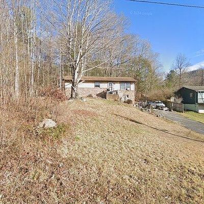 110 Patrick Henry Lane Elizabethton Tn 37643, Elizabethton, TN 37643