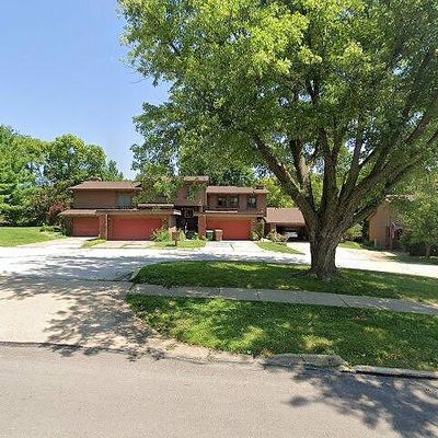 1107 Woodland Park Dr, West Des Moines, IA 50266