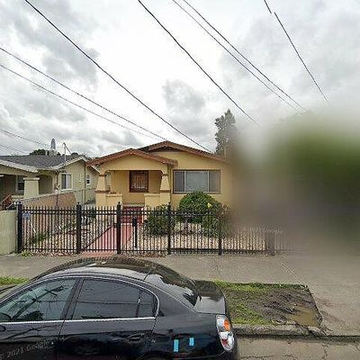 1352 80 Th Ave, Oakland, CA 94621