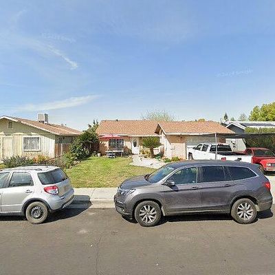 13650 E 2 Nd St, Parlier, CA 93648