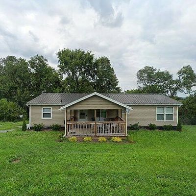 137 Pam Dr, Lancaster, KY 40444