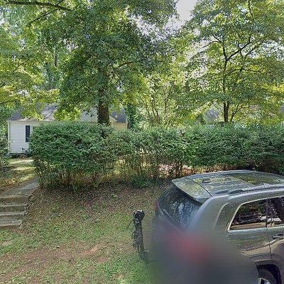 137 S Smallwood Pl, Charlotte, NC 28208