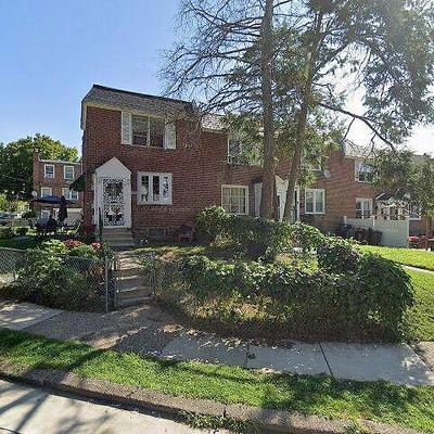 1377 Farrington Rd, Philadelphia, PA 19151