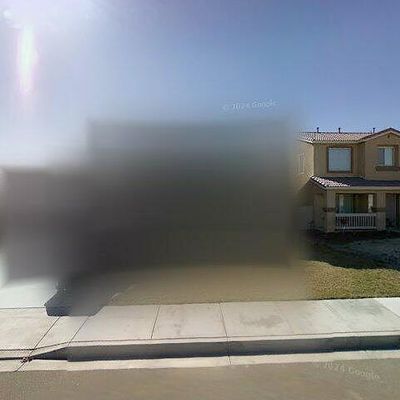 13835 Clear Valley Rd, Victorville, CA 92392