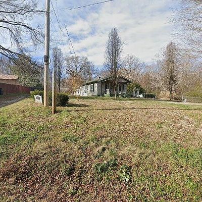 1385 Mount Herman Rd, Southside, TN 37171