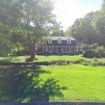 14 Bent Tree Dr, East Longmeadow, MA 01028